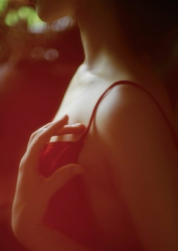 ԩ����H��